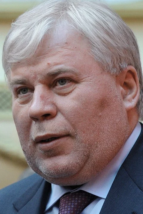 Анатолий Кучерена