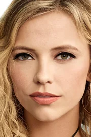 Riley Voelkel