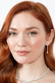 Eleanor Tomlinson