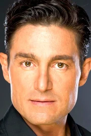 Fernando Colunga