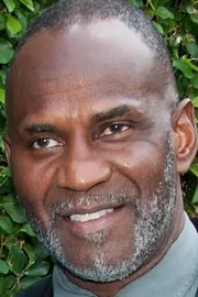 Julius Tennon