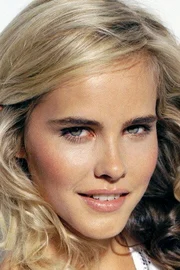 Isabel Lucas