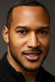 Henry Simmons