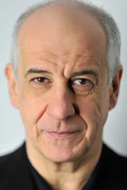 Toni Servillo