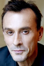 Robert Knepper