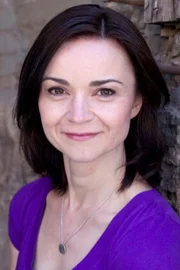 Julia Arkos