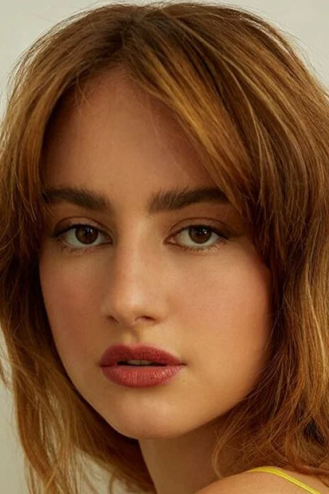 Grace Van Patten