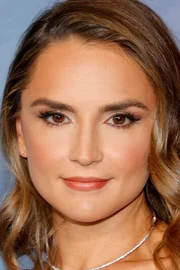 Rachael Leigh Cook