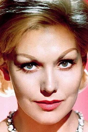 Kim Novak