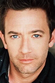 David Faustino