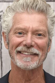 Stephen Lang