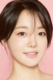Moon Ji-in