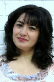 Zenobia Shroff