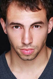 Travis Gomez