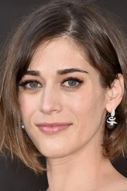 Lizzy Caplan