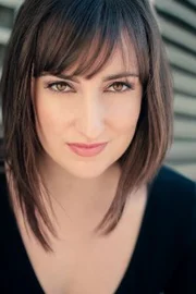 Julia Manis