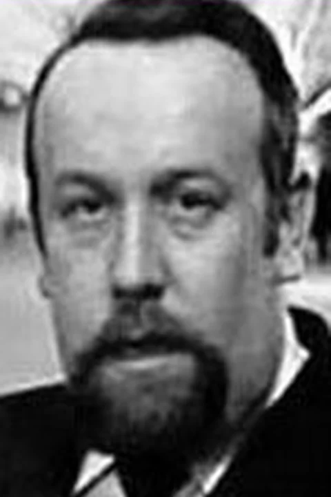 Александр Мишарин