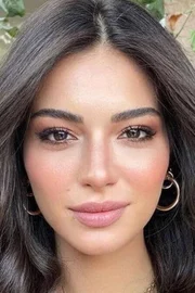 Melisa Aslı Pamuk