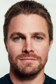 Stephen Amell