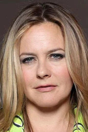 Alicia Silverstone