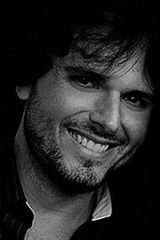 Rodrigo Tavares