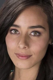 Esmeralda Pimentel