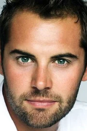 Daniel MacPherson