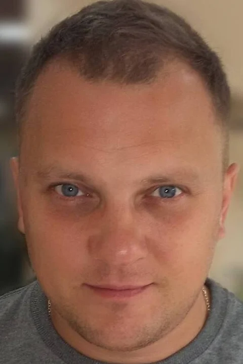 Андрей Семенов