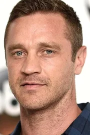 Devon Sawa