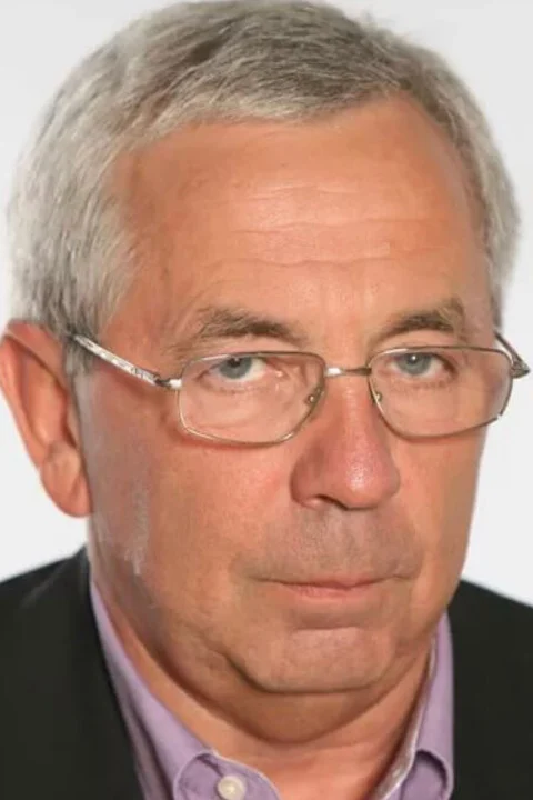 Александр Литвинов