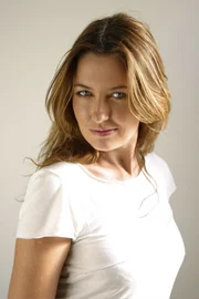 Leigh Graves