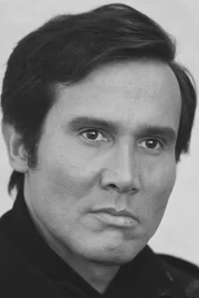 Henry Silva