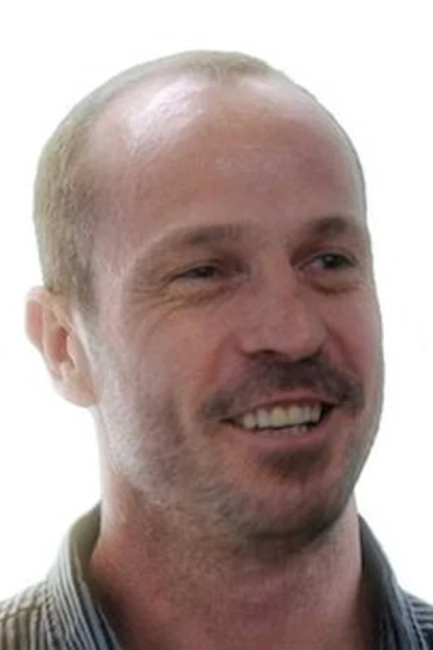 Грег Бакл