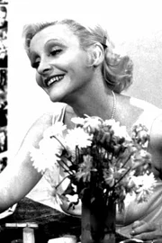 Hélène Surgère