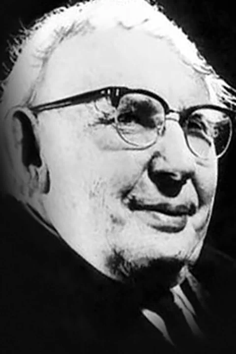 Александр Волков