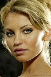 Evelina Oboza