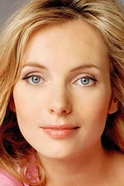 Nadja Uhl