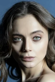 Damla Sönmez
