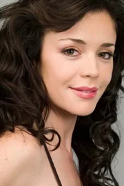 Flora Martínez
