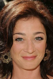 Moira Kelly