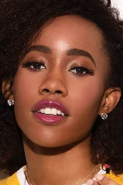 Zoe Renee