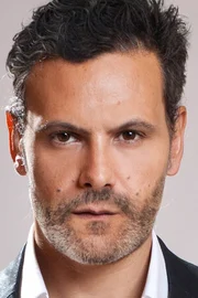 Roberto Enríquez