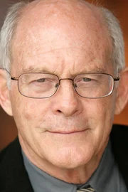Max Gail