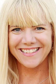Jennifer Elise Cox