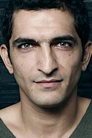 Amr Waked