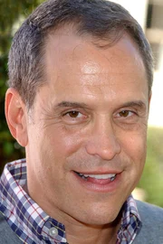 Brian Robbins