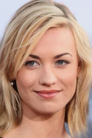 Yvonne Strahovski