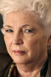 Fionnula Flanagan