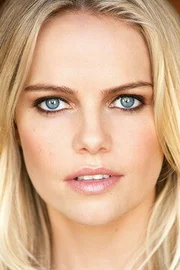 Mircea Monroe