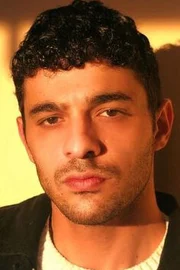 Halit Özgür Sarı